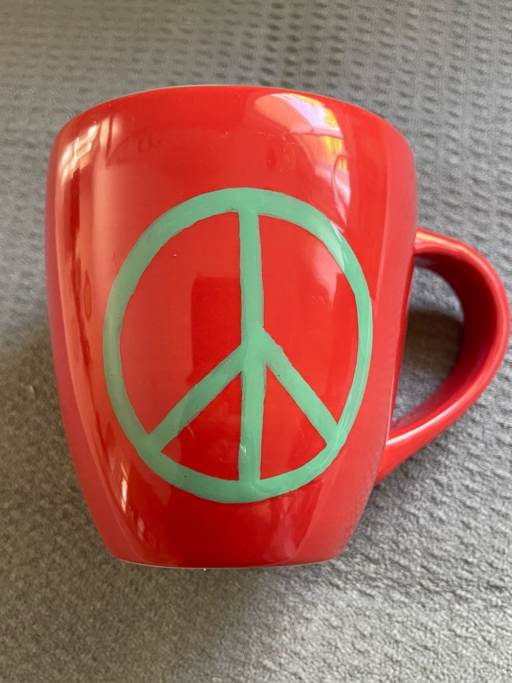 Brand new Sundance Tomato Red and Sea Green Peace Sign Coffee Mug